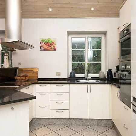 Дом отдыха Five-bedroom Holiday In Romo 2 *