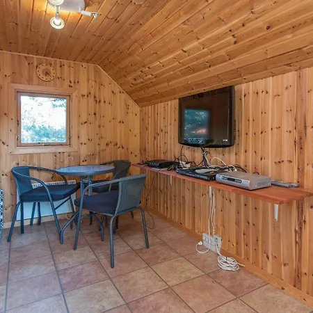 Five-bedroom Holiday In Romo 2 *